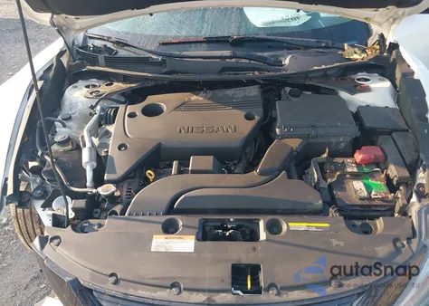 2018 Nissan Altima 2.5 Sr from USA, damaged, VIN 1N4AL3AP7JC245019